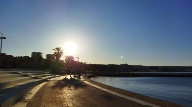 Denizin Üzerinde Gün Doğumu