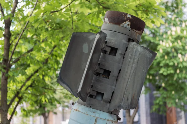 Patlamamış Rus bombasının bir kısmı Kyiv Müzesi 'ne getirildi. Yakın plan