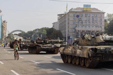 Ukraine's Independence Day. Burnt and destroyed Russian tanks in the center of Kyiv on the Maidan.