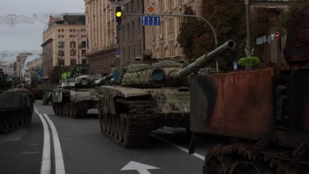 Destroyed Russian Military Equipment Center Kyiv Khreschatyk Parade Destroyed Russian — Stok video
