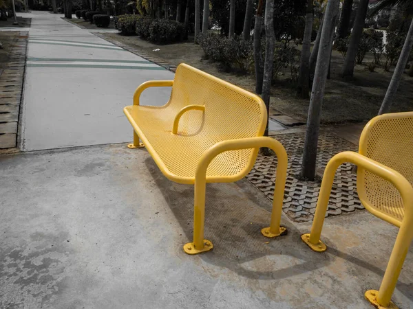 Yellow Metal Chairs Outdoors Modern Chairs Garden — Stock fotografie