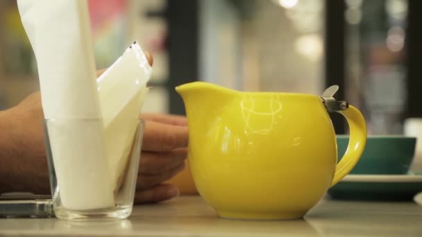 Yellow Milk Jug Pitcher Streamer Frother Coffee Jug Stands Table — Stock Video