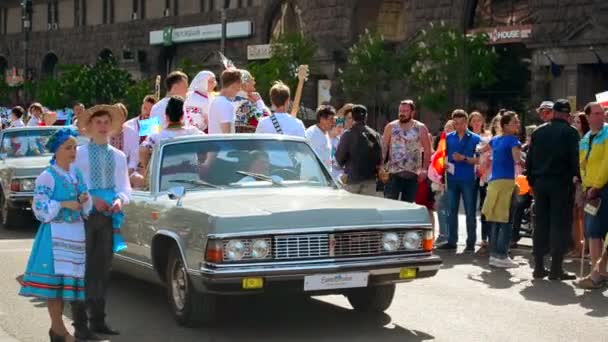 Kyiv Ukraine Maj 2017 Parada Inauguracyjna Konkursu Zwycięzca Konkursu Piosenki — Wideo stockowe