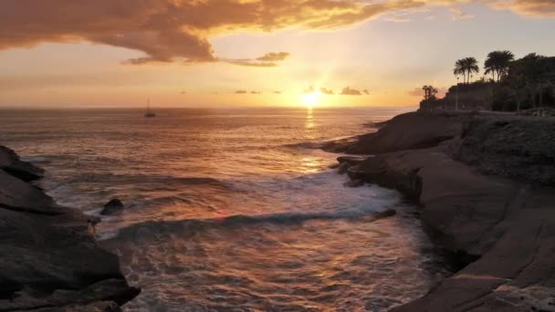 Goldene Stimmung Ende Des Tages Einer Bucht Costa Adeje Südlich — Stockvideo