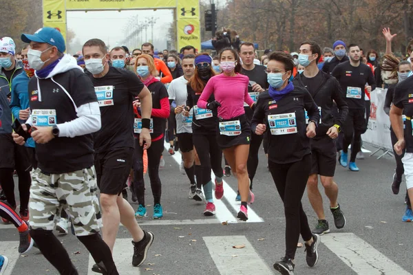 Bucharest Romania Ottobre 2021 Gli Atleti Gareggiano Alla Maratona Bucarest — Foto Stock