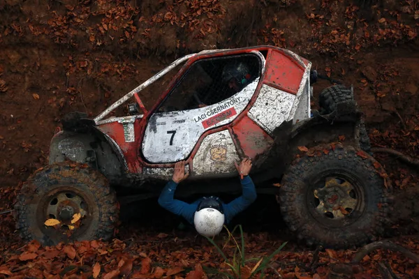 Sarata Monteoru Romania Novembre 2021 Auto Fuoristrada Burrone Gareggia Nel — Foto Stock