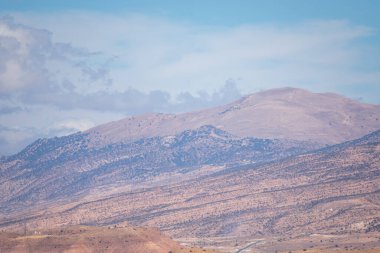 Aures bölgesindeki Ghoufi Kanyonu 'ndan manzara, Batna, Cezayir