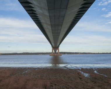 Humber Suspension Bridge, crossing the River Humber Estuary, Between North Lincolnshire and East Yorkshire, England, UK