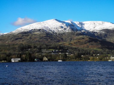 Dağların güzel manzarası