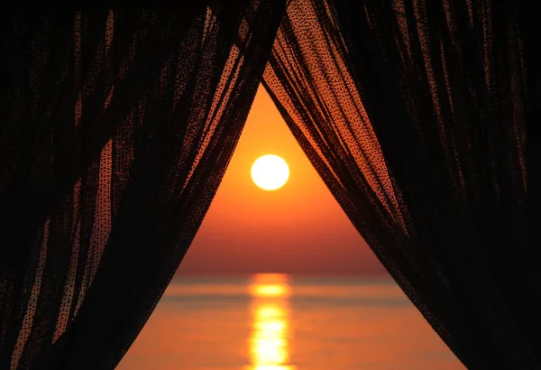 View Sunrise Sea Curtain Morning Light New Day — Photo