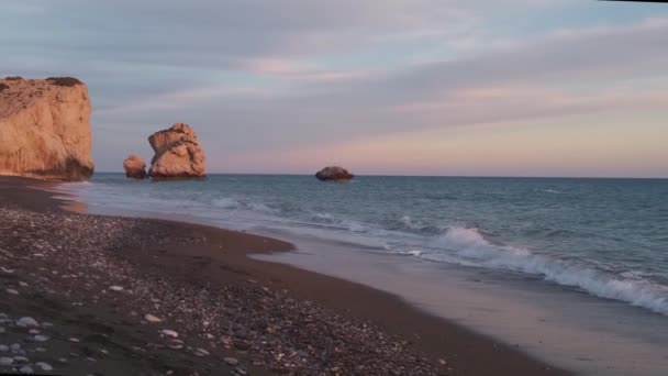 Schöner Sonnenuntergang Blick Auf Den Strand Rund Petra Tou Romiou — Stockvideo