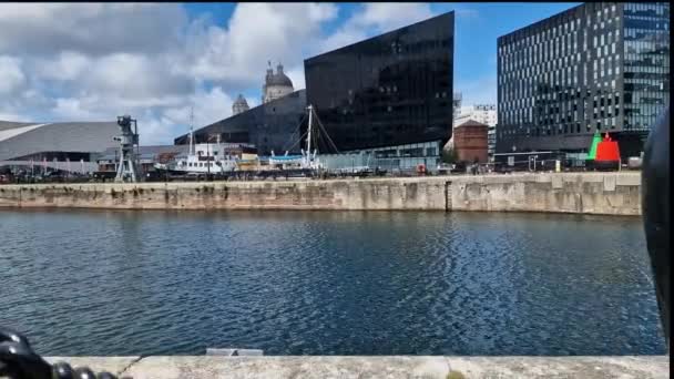Modern Classic Architecture Liverpool Docks Port Liverpool Viewed Albert Dock — Stock video