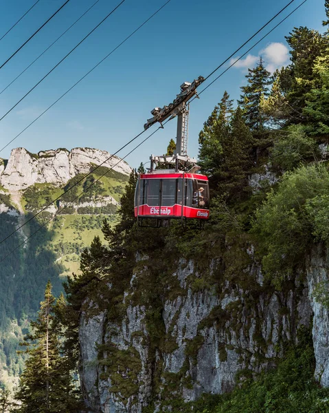 Appenzell Schweiz Juli 2018 Rote Seilbahn Bringt Touristen Von Den — Stockfoto