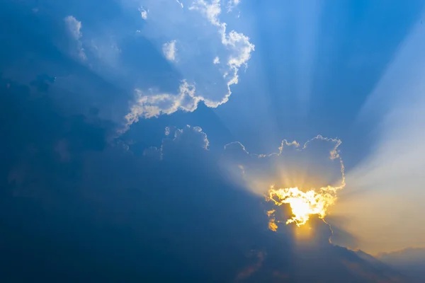 Zonsondergang Hemel Geel Blauwe Zonsondergang Hemel Met Zonlicht Natuur Samenstelling — Stockfoto