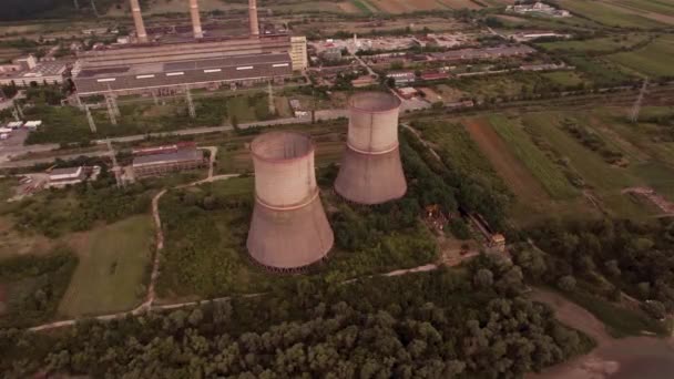 Воздушный Обзор Недовольной Угольной Электростанции Закате — стоковое видео