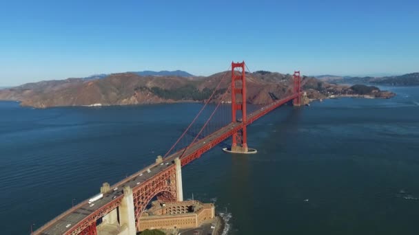 Aerial Shot Golden Gate Bridge San Francisco — стоковое видео