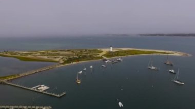 Edgartown Deniz Feneri 'nin, Martha' s Vineyard, Massachusetts 'in hava görüntüleri.