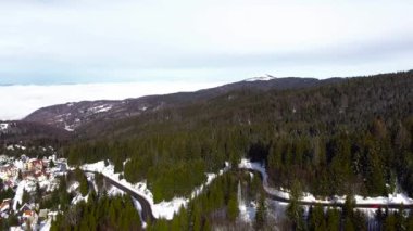 Karlı dağın hava görüntüleri, Kopaonik, Sırbistan