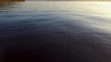 Starnbergersee üzerinde güzel bir günbatımının hava görüntüsü. Alpler arka planda, Almanya Bayern 'de.