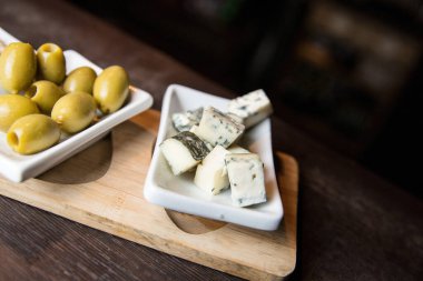  Yemek, lezzetli atıştırmalıklar. 