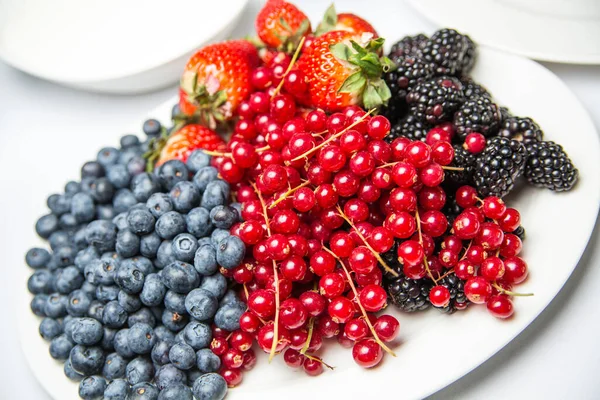 Lot Berries Blueberries Currants Blackberries Strawberries — Stock Photo, Image