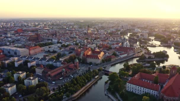 Légi Felvétel Nyári Naplemente Kilátás Oder Folyó Régi Center Wroclaw — Stock videók