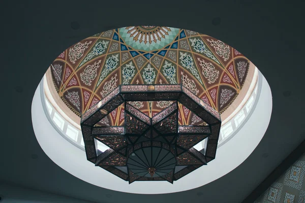 Aceh Barat Daya, Endonezya, 14 Mayıs 2022: Baitul Ghafur Aceh Barat Daya Camii 'nin diğer tarafı
