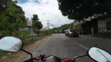 Bu Aceh Barat Daya bölgesindeki bir gezinin zamanlaması.