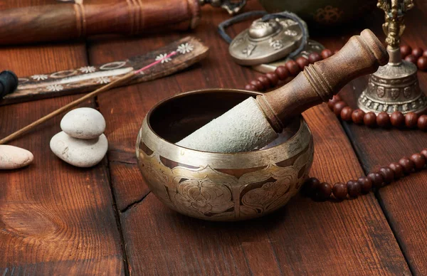 Cuenco Tibetano Cobre Cantor Con Una Palmada Madera Objetos Para — Foto de Stock