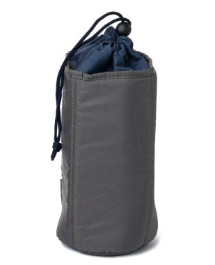 Kameradaki optik ve lensler için beyaz izole bir arkaplanda tekstil kutusu