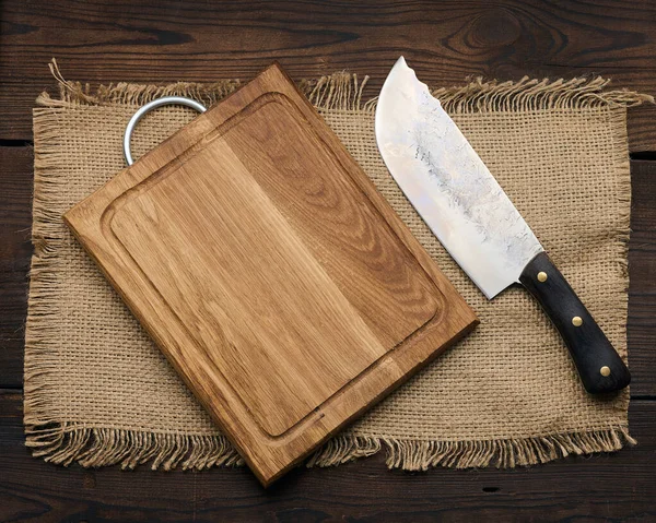 Large Kitchen Knife Empty Wooden Cutting Board Top View — стоковое фото