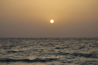 Dubai 'de Basra Körfezi üzerinde gün batımı