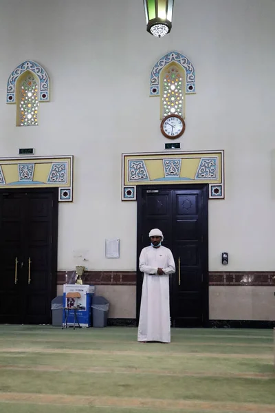 有名なジュメイラ モスクの内部 — ストック写真
