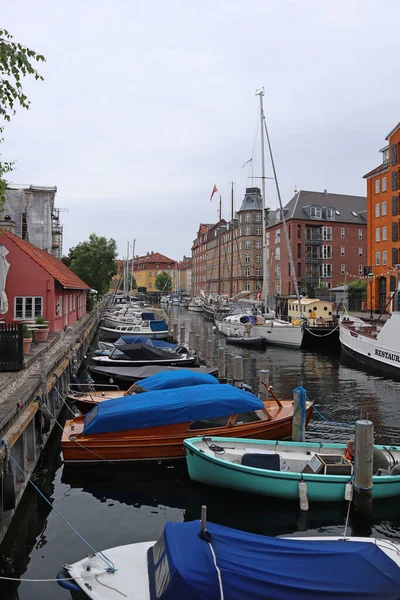 コペンハーゲン港にある古い建物 — ストック写真