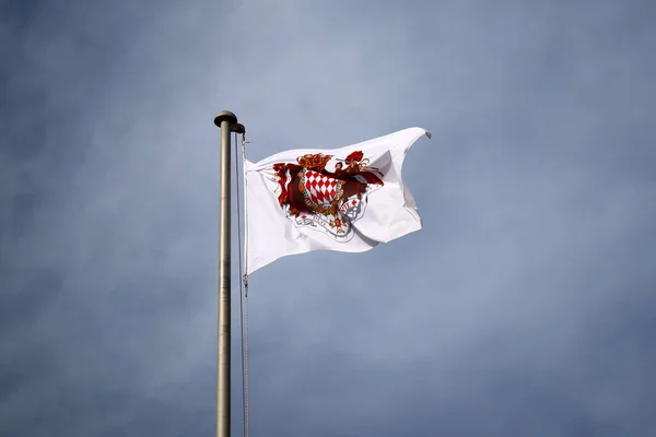 Bandeira Principado Mônaco Sobre Castelo Grimaldi — Fotografia de Stock