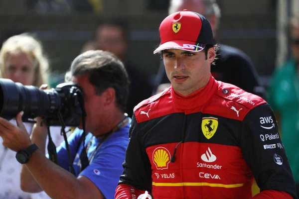  Carlos Sainz (SPA) Ferrari F1-75 