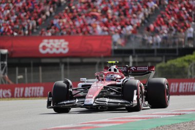  Guanyu Zhou (CIN) Alfa Romeo C42