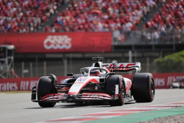  Kevin Magnussen (SVE) Haas VF-22