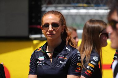  Kahin Red Bull Yarış Duvarı