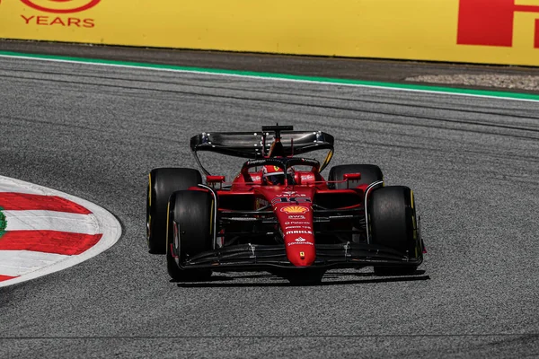 Charles Leclerc (MON) Ferrari F1-75 