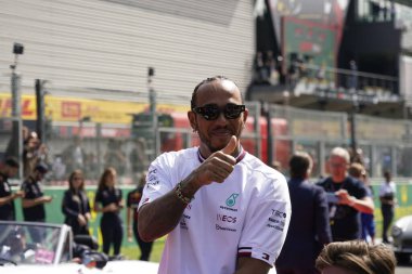  Lewis Hamilton (GBR) Mercedes W13 E Performans