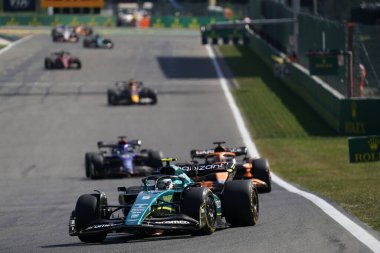  Sebastian Vettel (GER) Aston Martin AMR22