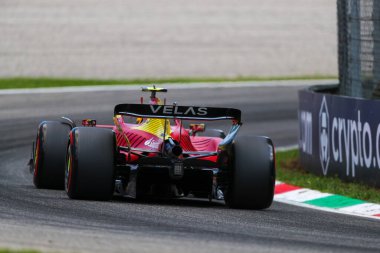 Carlos Sainz (SPA) Ferrari F1-75