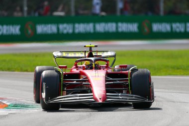Carlos Sainz (SPA) Ferrari F1-75