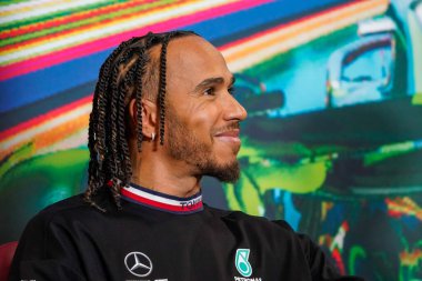 Lewis Hamilton (GBR) Mercedes W13 E Performans