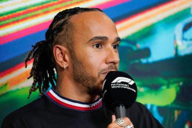 Lewis Hamilton (GBR) Mercedes W13 E Performans