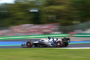 Pierre Gasly (FRA) Alfa Tauri AT0