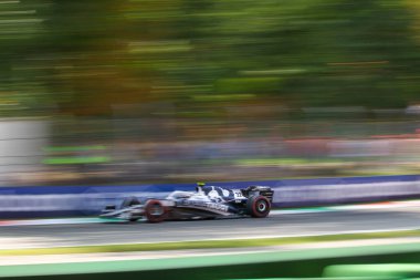 Yuki Tsunoda (JAP) Alfa Tauri AT0