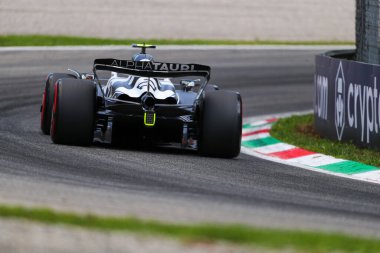 Yuki Tsunoda (JAP) Alfa Tauri AT0