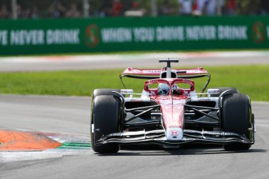 Valtteri Bottas (FIN) Alfa Romeo C42
